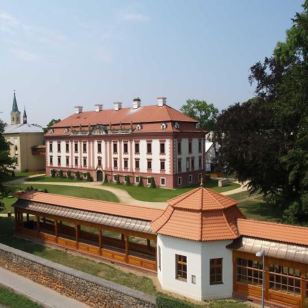 Zamecke Ubytovani U Dobre Hrabenky Kunín 외부 사진